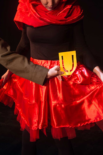 Le Petit Chaperon Uf ?L��o DADIN